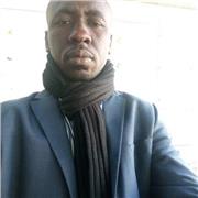 professeur de maths donne cours au niveau college et lycée